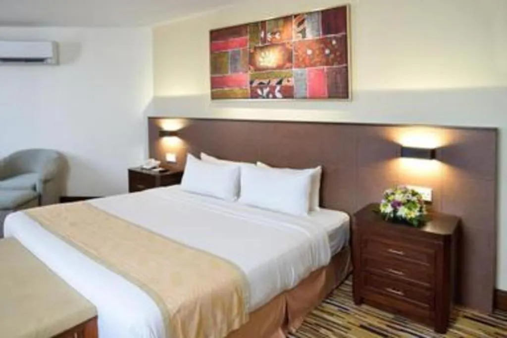 Hotel Royal Penang Τζωρτζ Τάουν 4*,  Μαλαισία